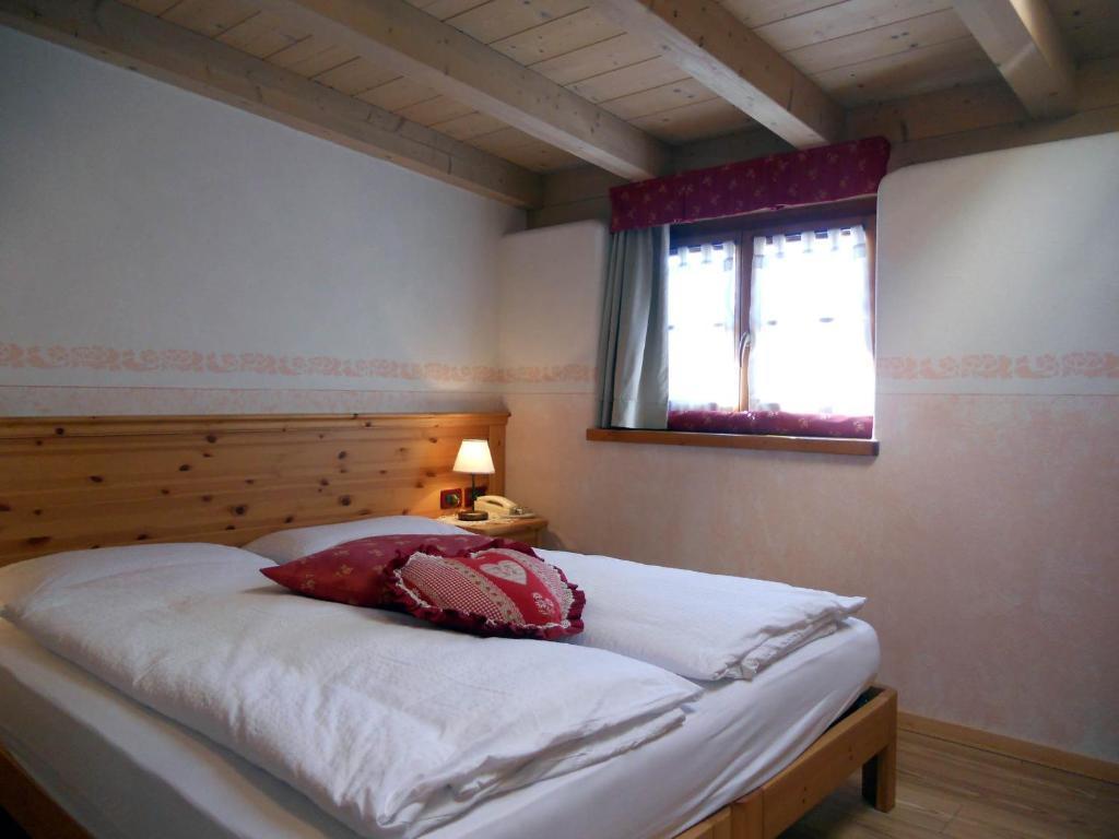 Hotel Salvanel Cavalese Kamer foto